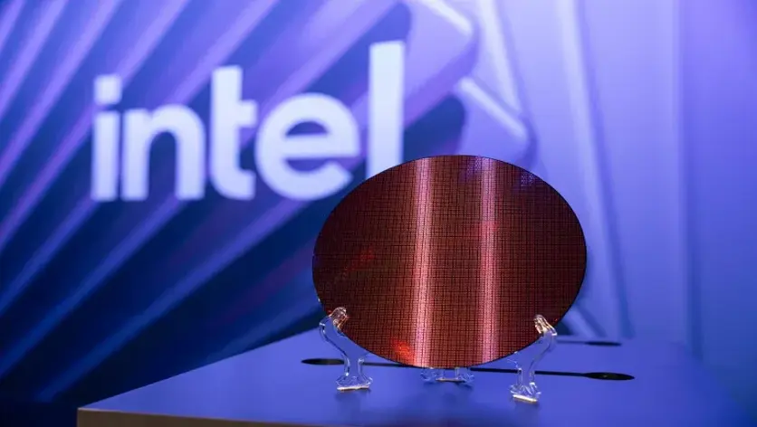 Intel, daha gelişmiş üretim düğümleriyle işlemci rekabetini hızlandırıyor